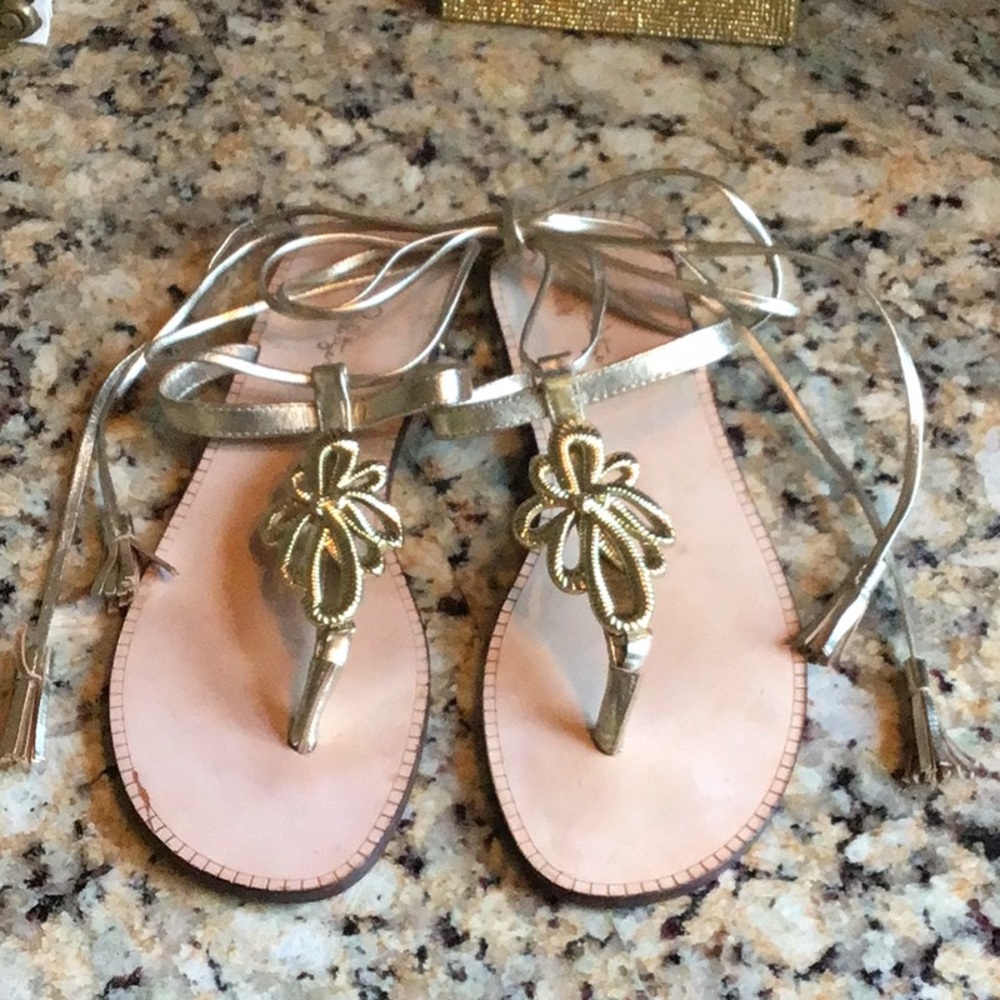 LILLY PULITZER Pier Gold Leather Gladiator Tassel Sandals Size 8
